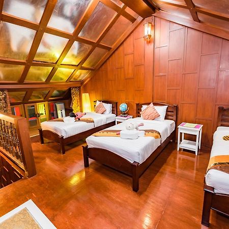 Baan Ratchapruek Villa Phuket Eksteriør billede
