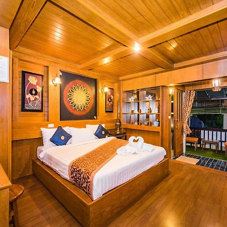Baan Ratchapruek Villa Phuket Eksteriør billede